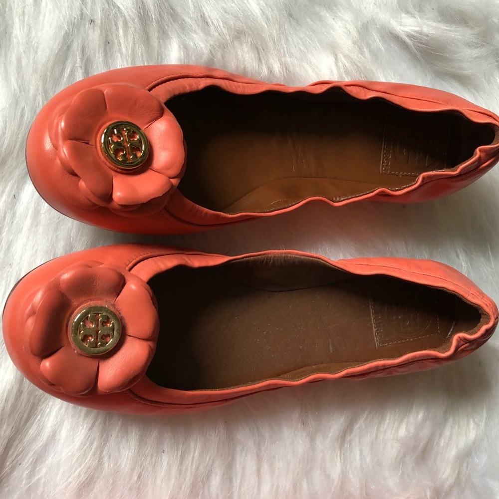Authentic Tory Burch Shelby Blossom flats - Picture 7 of 8